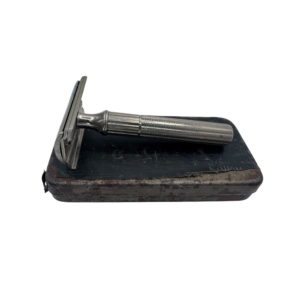 Vintage Gillette Safety Razor Kit Double Edge Razor Blades Travel Case Set - Picture 4 of 13